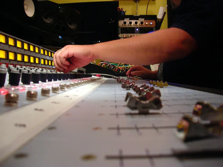 The Bass Line, Edition 2: a fuller picture of Australia's music industry